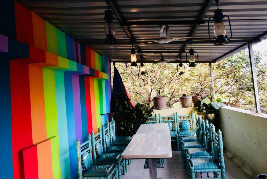 Qubestay TownHostel Mumbai Exterior foto