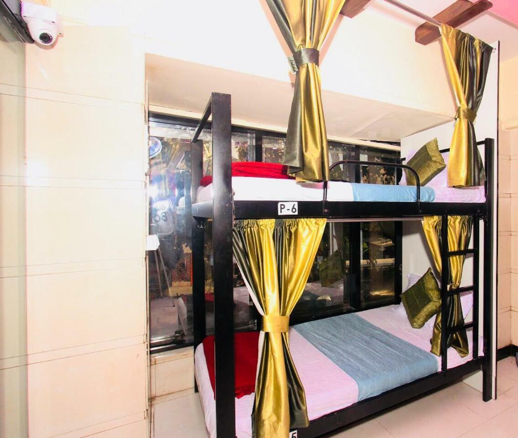 Qubestay TownHostel Mumbai Exterior foto