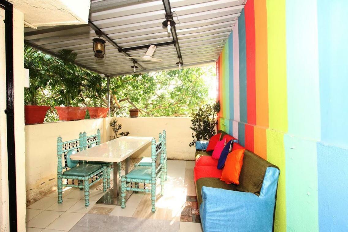 Qubestay TownHostel Mumbai Exterior foto